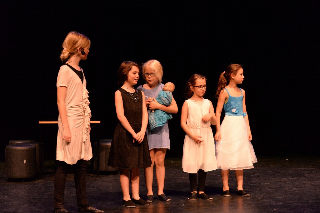 ../Images/Musical Nanny de Vries 194.jpg